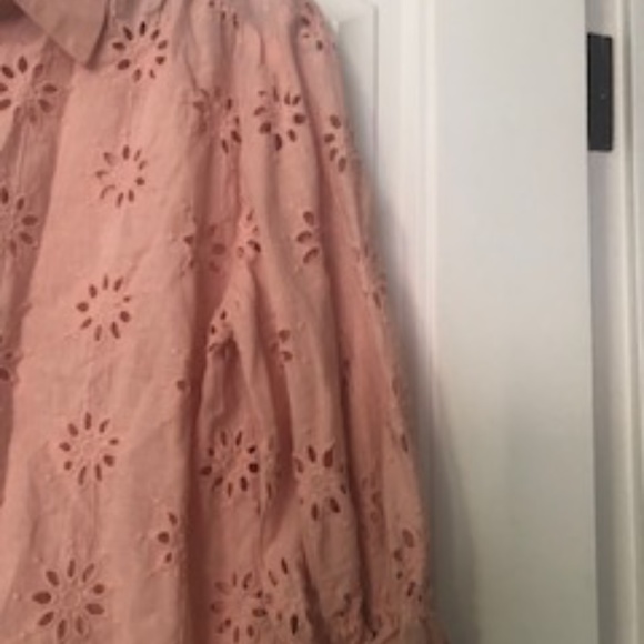 Davi & Dani peach coloured 100% cotton button-up top - Picture 3 of 3